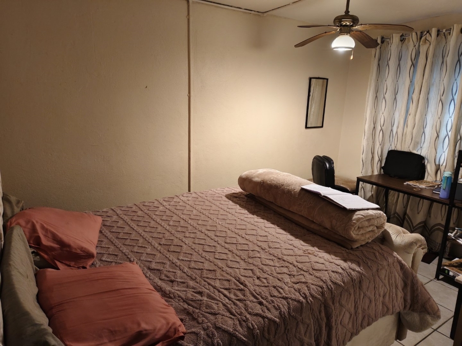  Bedroom Property for Sale in Paarl Central East Western Cape